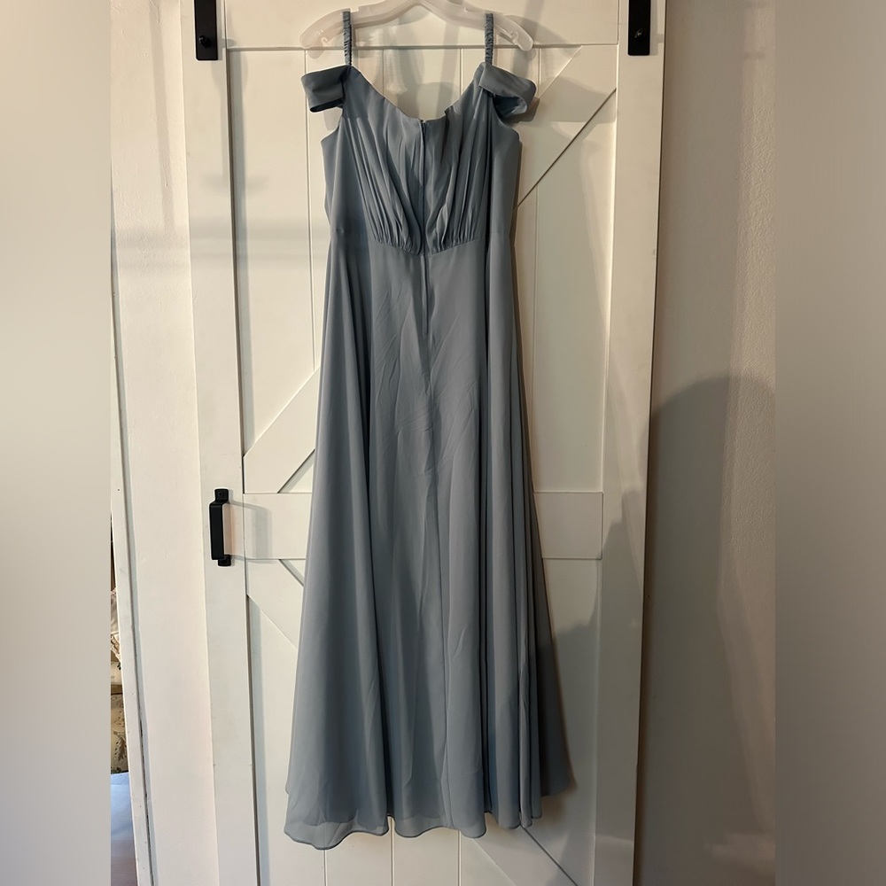 David's Bridal bridesmaid dress in dusty blue size 20